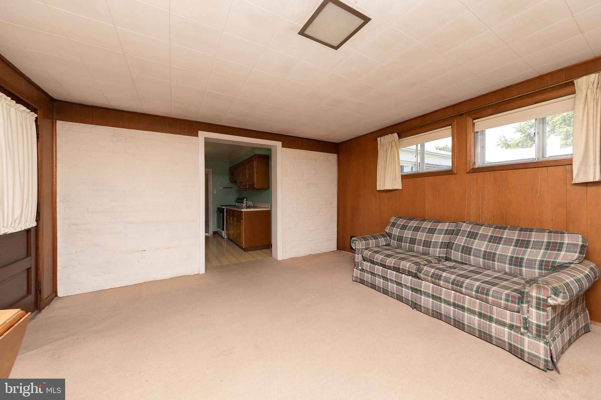 1279 Wunderland Road Abington, PA 19001 - Photo 9 of 19 Gallery Image 9