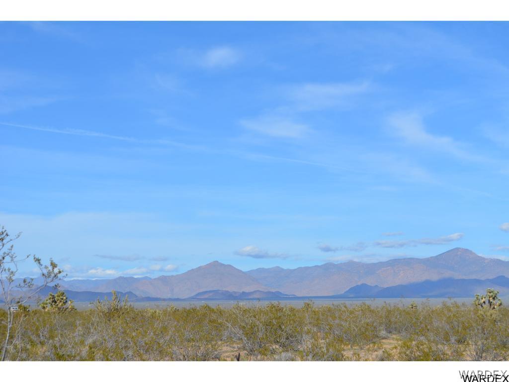 2144 A Wyatt Earp Road Yucca, AZ 86438 - Photo 5 of 16 Gallery Image 5