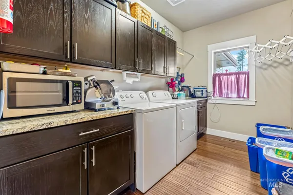 $798,900 | 22 Windsong Way, Donnelly, ID 83615
