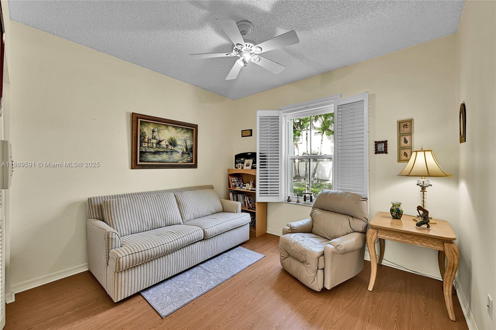 3155 North 37th Avenue Hollywood, FL 33021 - Photo 8 of 35 Gallery Image 8