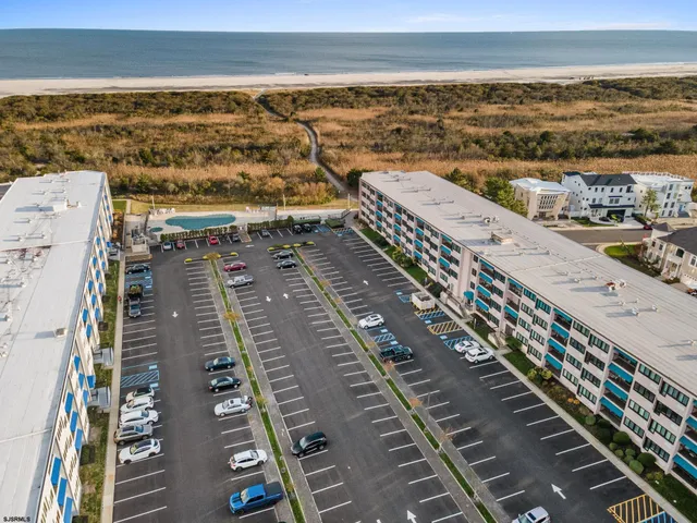 a view of building with yard