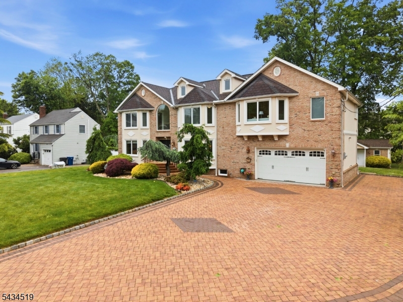 19 Fairview Road Clark, NJ 07066 - Photo 2 of 48