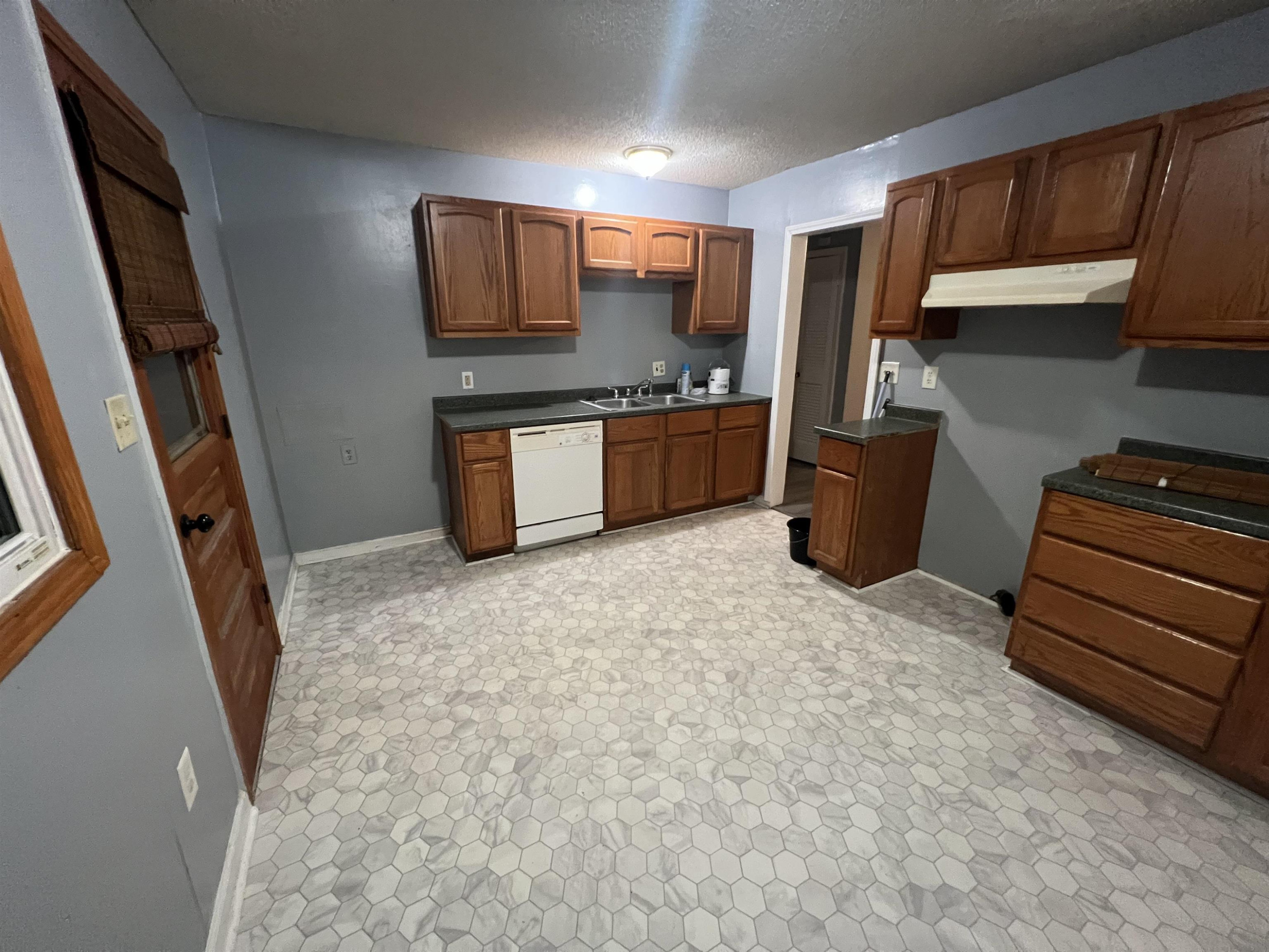 572 Hopper Barker Road Jackson, TN 38305 - Photo 8 of 20 Photo 8