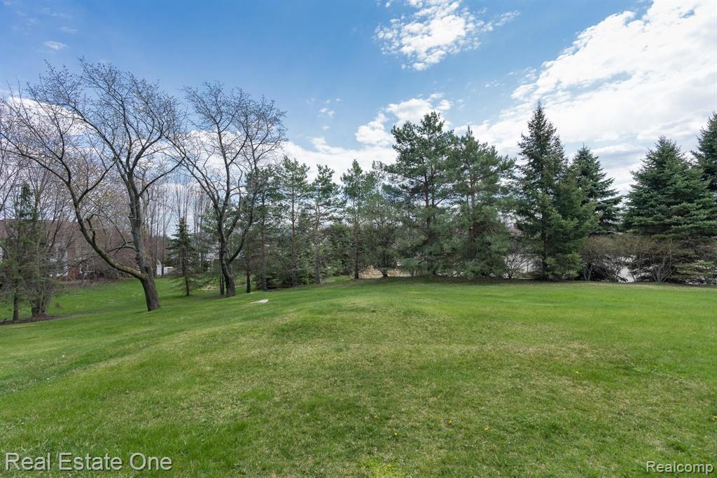 2487 Ashford Rochester Hills, MI 48306 - Photo 30 of 30