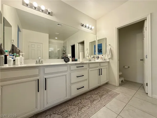 $2,560 | 10128 Ocher Valley Avenue, Las Vegas, NV 89178