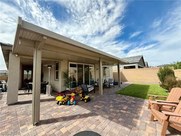 $2,560 | 10128 Ocher Valley Avenue, Las Vegas, NV 89178