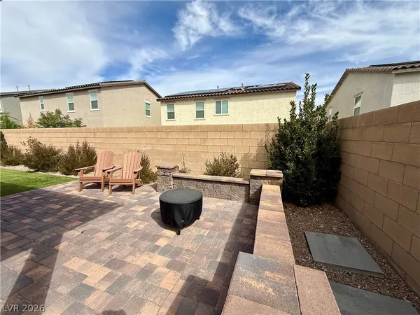 $2,560 | 10128 Ocher Valley Avenue, Las Vegas, NV 89178