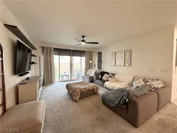 $2,560 | 10128 Ocher Valley Avenue, Las Vegas, NV 89178