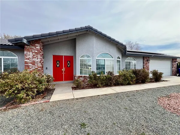 $485,000 | 14355 Bochee Road, Apple Valley, CA 92307