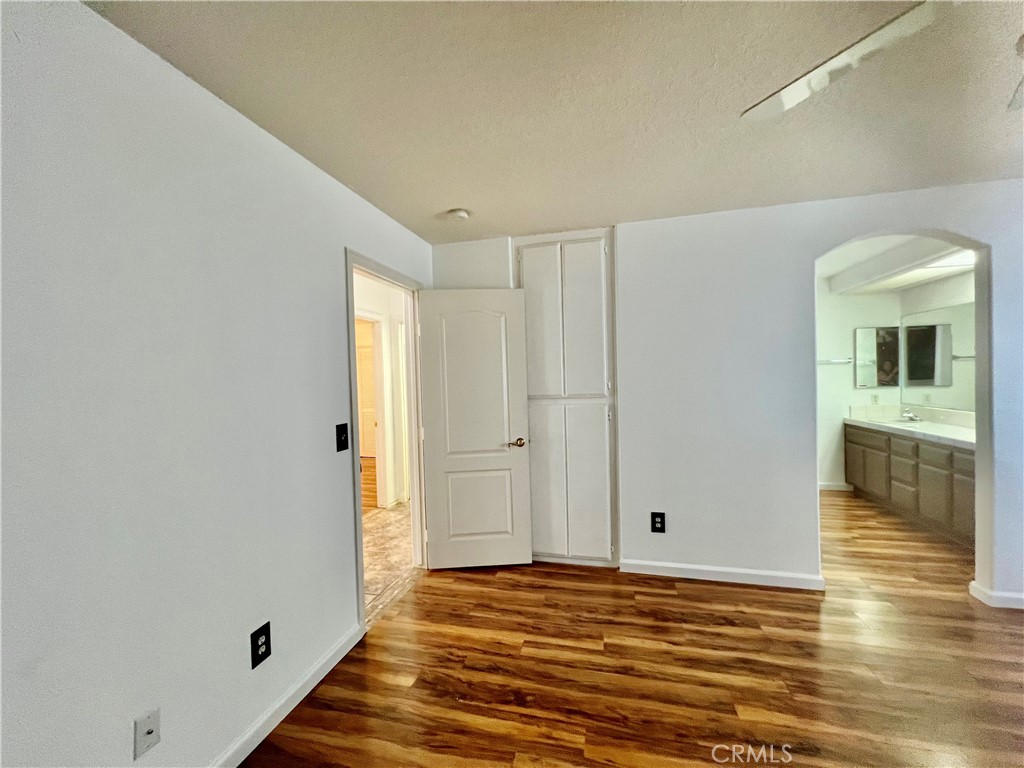 14355 Bochee Road Apple Valley, CA 92307 - Photo 9 of 40