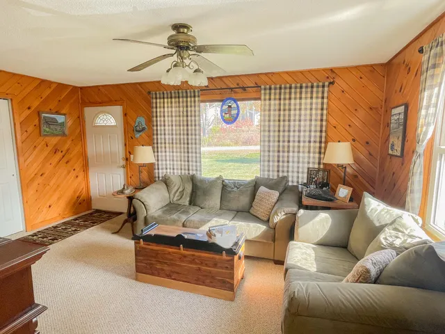 $289,000 | 2740 Ohio Street, Glenburn, ME 04401