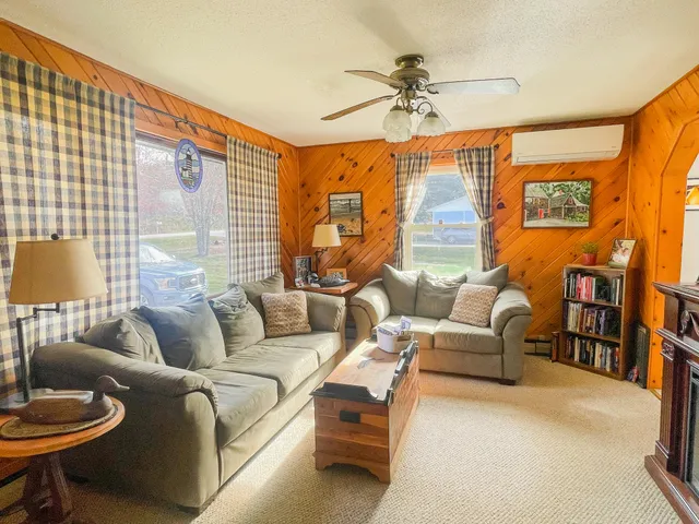 $289,000 | 2740 Ohio Street, Glenburn, ME 04401