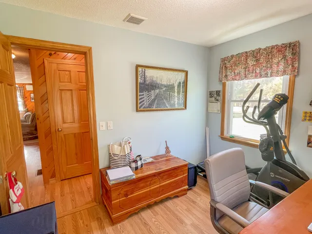 $289,000 | 2740 Ohio Street, Glenburn, ME 04401