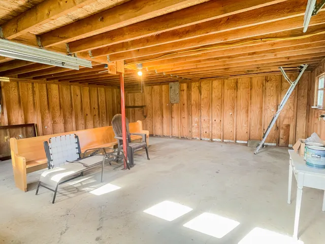 $289,000 | 2740 Ohio Street, Glenburn, ME 04401