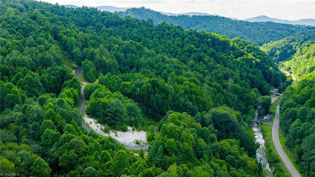 7 Big Laurel Road Creston, NC 28615 - Photo 10 of 20