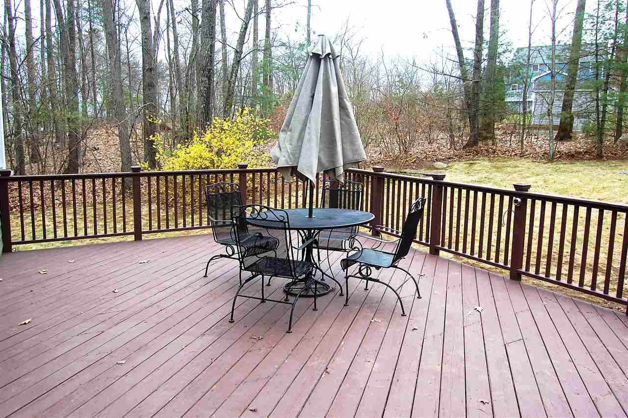 8 Hope Hill Road Derry, NH 03038 - Photo 5 of 32