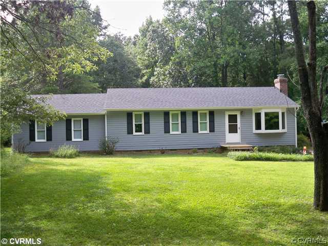 2036 Commins Road Aylett, VA 23009 - Photo 1 of 9 Exterior Front