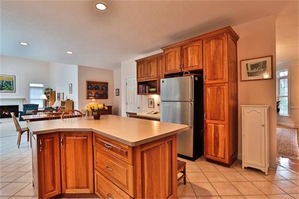 90 Ruggles Street Westborough, MA 01581 - Photo 15 of 30 Gallery Image 15