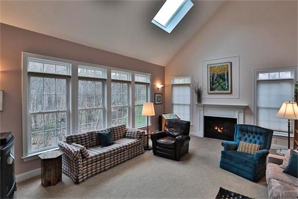 90 Ruggles Street Westborough, MA 01581 - Photo 17 of 30 Gallery Image 17