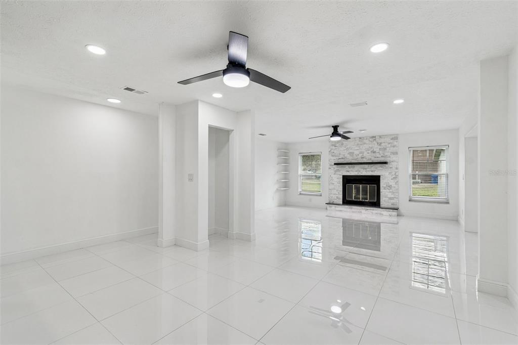 210 Lake Hobbs Road Lutz, FL 33548 - Photo 11 of 50