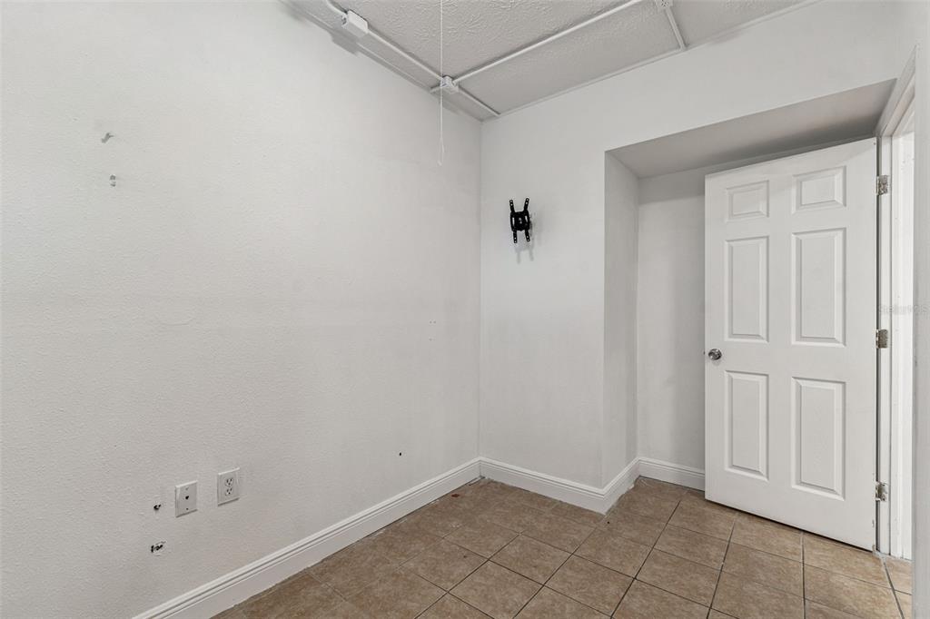 210 Lake Hobbs Road Lutz, FL 33548 - Photo 40 of 50