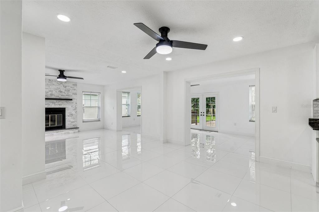 210 Lake Hobbs Road Lutz, FL 33548 - Photo 5 of 50