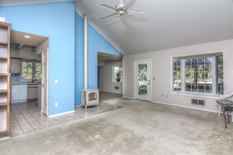 23 Kinglet Road Sunriver, OR 97707 - Photo 4 of 25 Additional Photo
