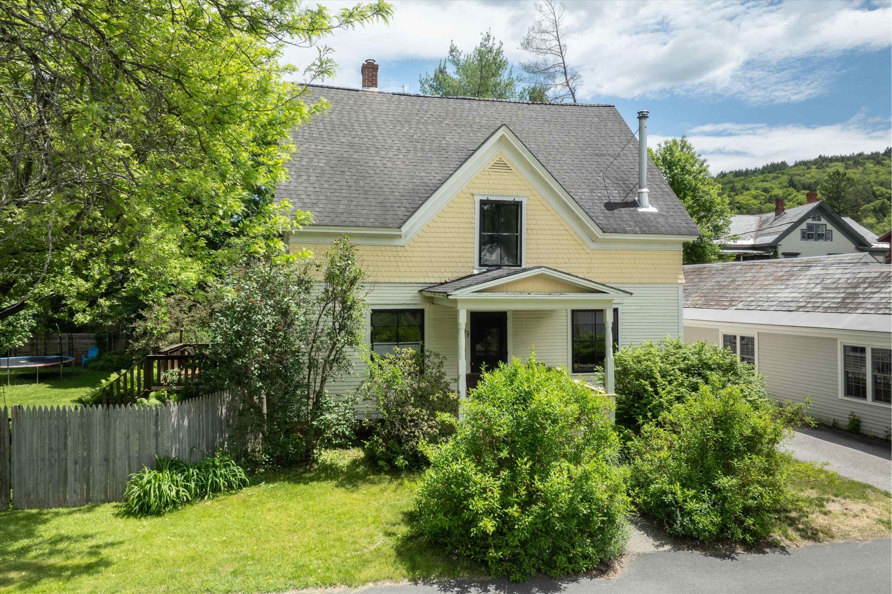 7 Academy Avenue Rockingham, VT 05101 - Photo 33 of 42