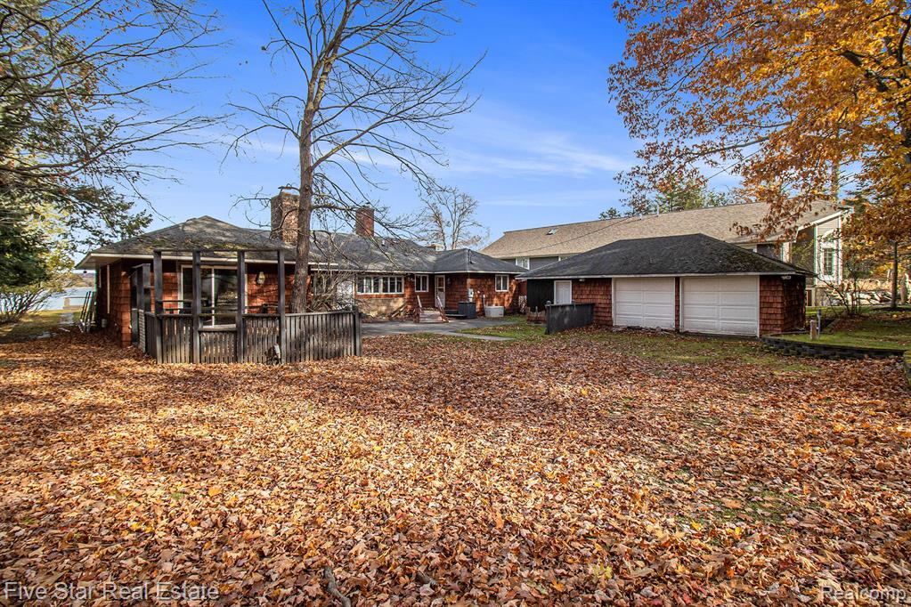 3162 Crescent Beach Road Manistee, MI 49660 - Photo 3 of 32