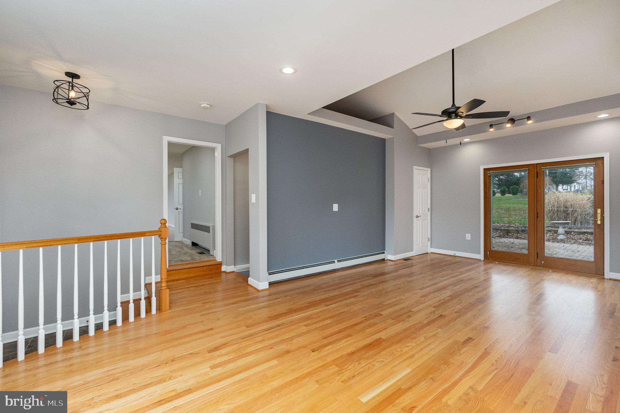 1061 Doyle Road Street, MD 21154 - Photo 5 of 33 Dining Room