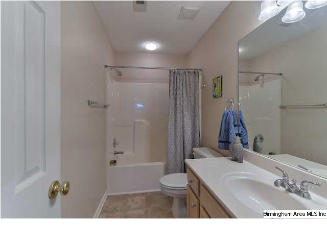 104 Ivy Circle Pelham, AL 35124 - Photo 20 of 32
