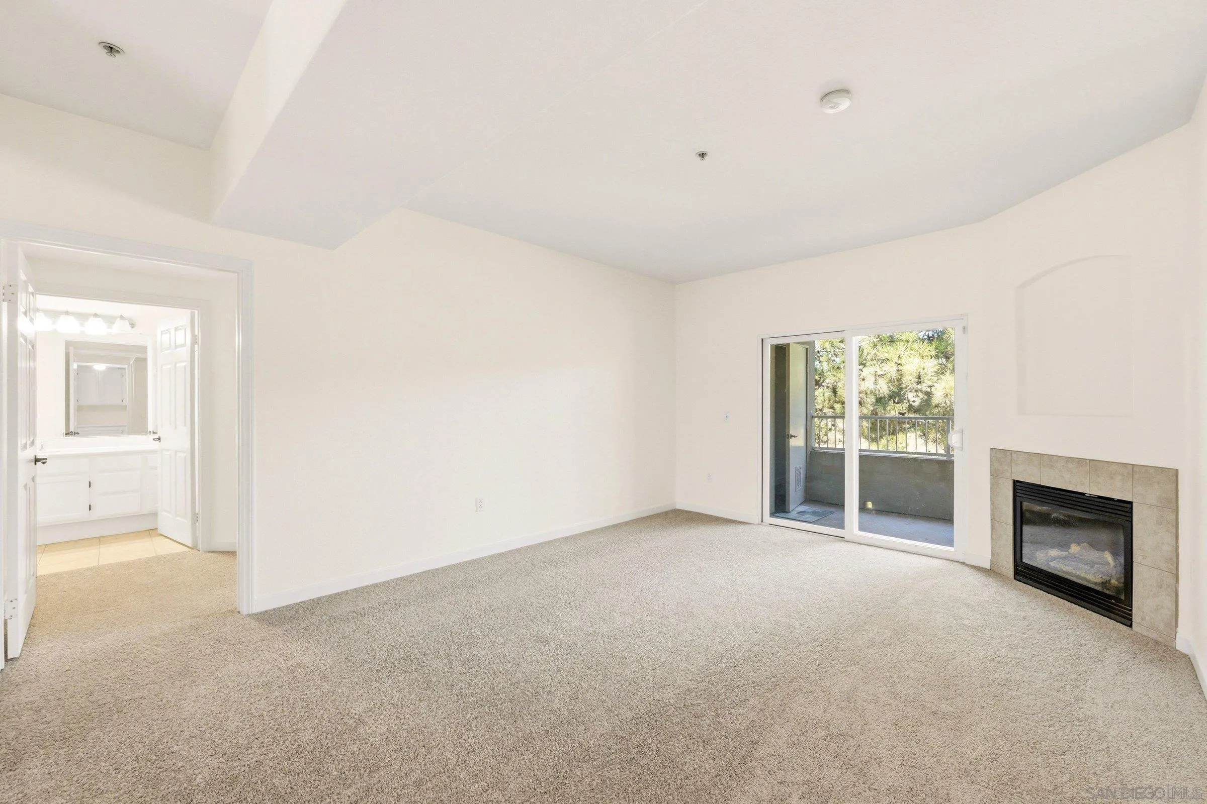 7659 Mission Gorge Road, Unit 86 San Diego, CA 92120 - Photo 11 of 47