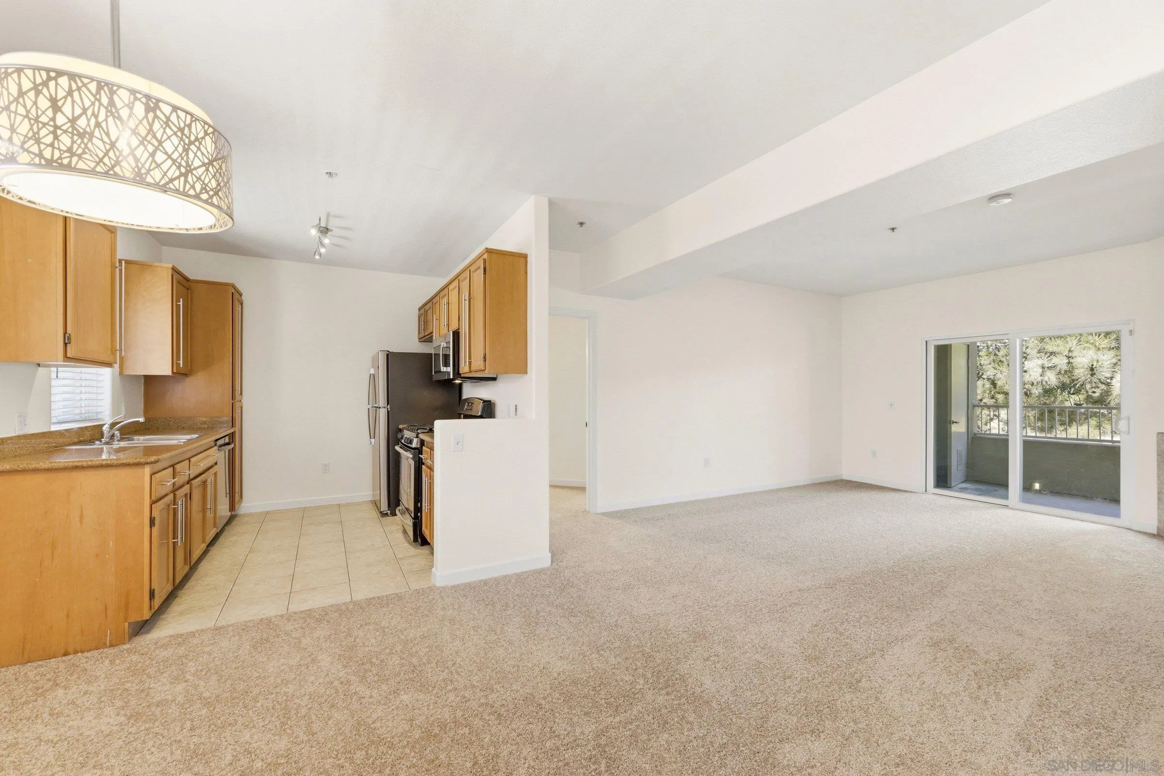 7659 Mission Gorge Road, Unit 86 San Diego, CA 92120 - Photo 3 of 47