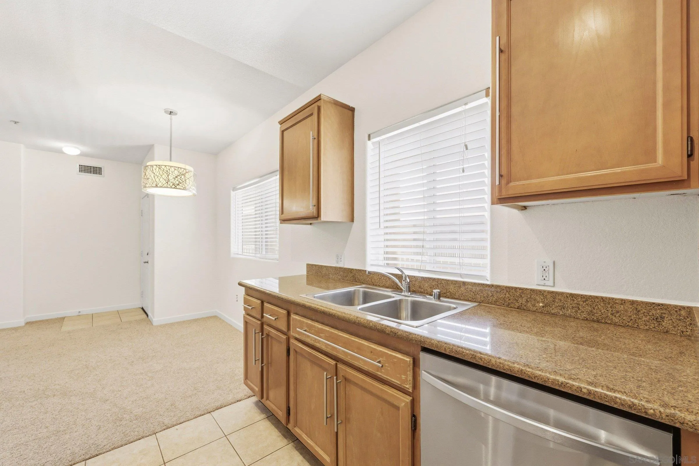 7659 Mission Gorge Road, Unit 86 San Diego, CA 92120 - Photo 9 of 47