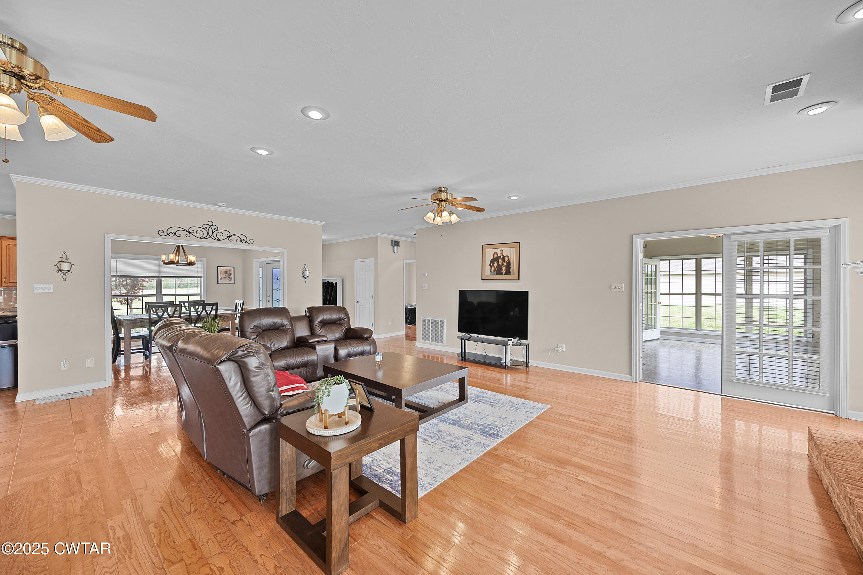 185 Loys Johnson Road Newbern, TN 38059 - Photo 11 of 26 E02A7174