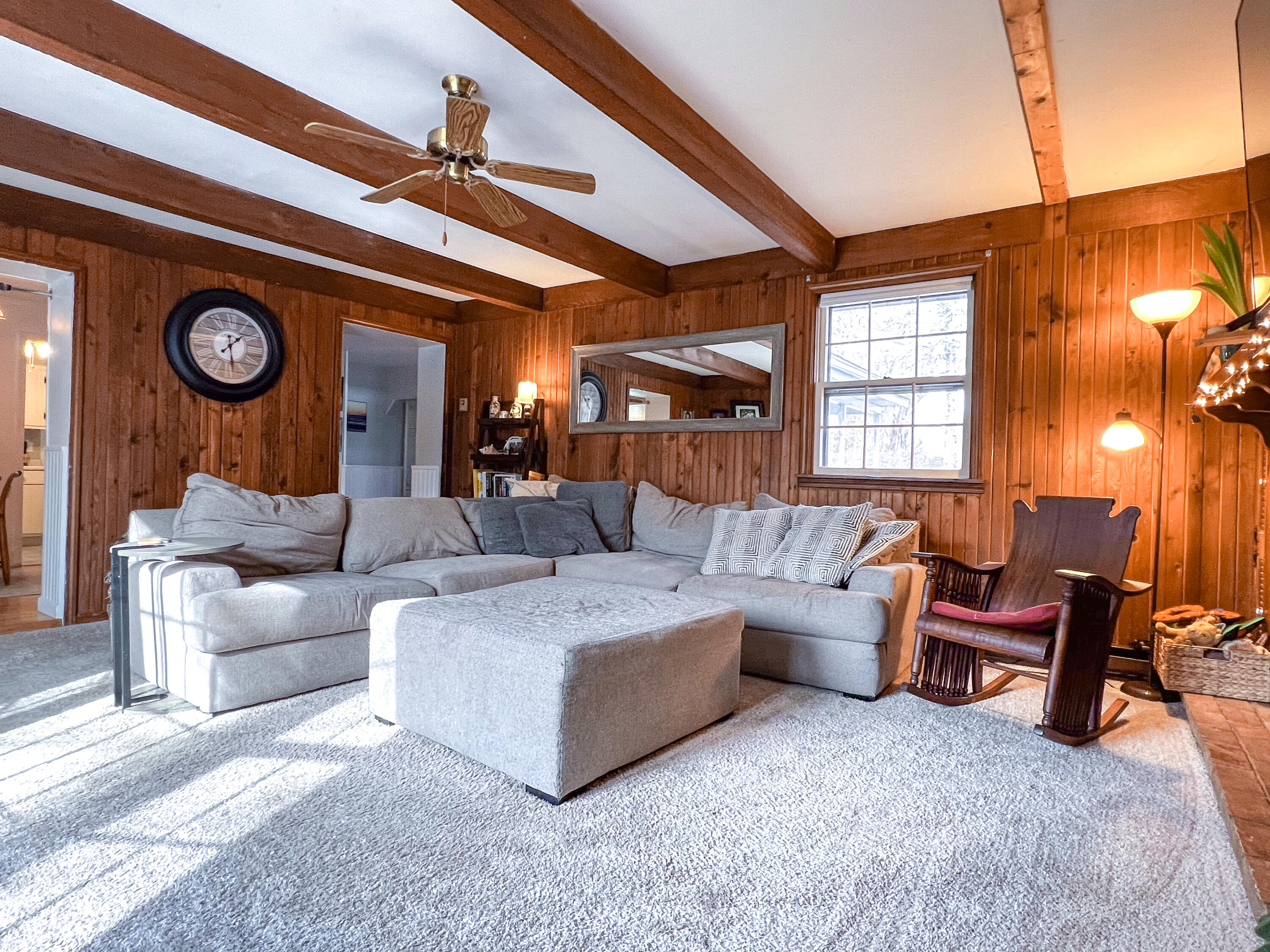 2354 Riverside Court Benton Harbor, MI 49022 - Photo 17 of 50 Living Room