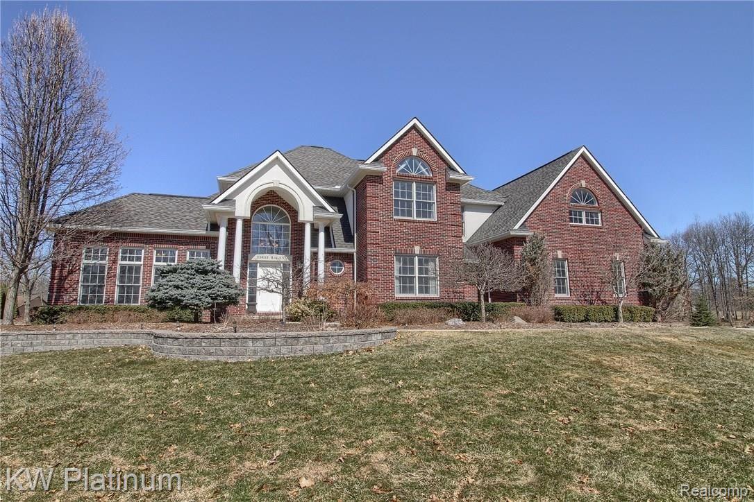 23633 Hagen Road Macomb, MI 48042 - Photo 2 of 53 Front_2nd_View.jpg