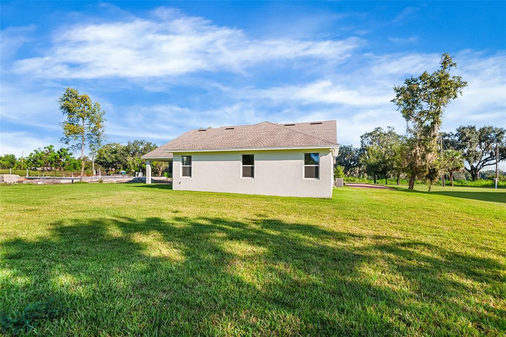2561 Rogers Road Lakeland, FL 33812 - Photo 7 of 69