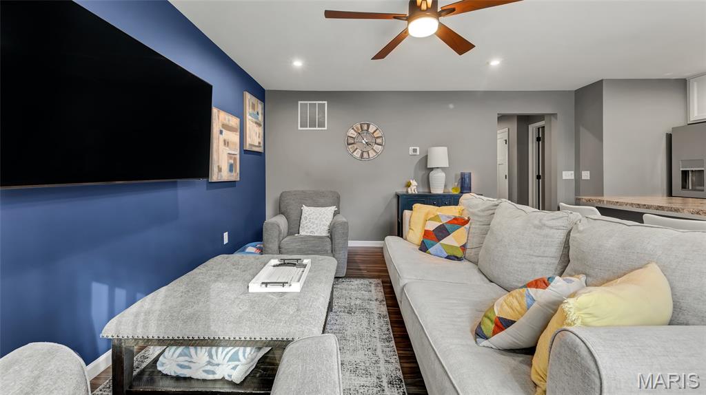 355 Newbridge Way O'Fallon, MO 63368 - Photo 6 of 40