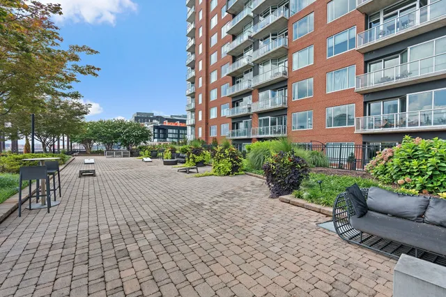 $2,600 | 600 12th Avenue South, Unit 1708, Nashville, TN 37203