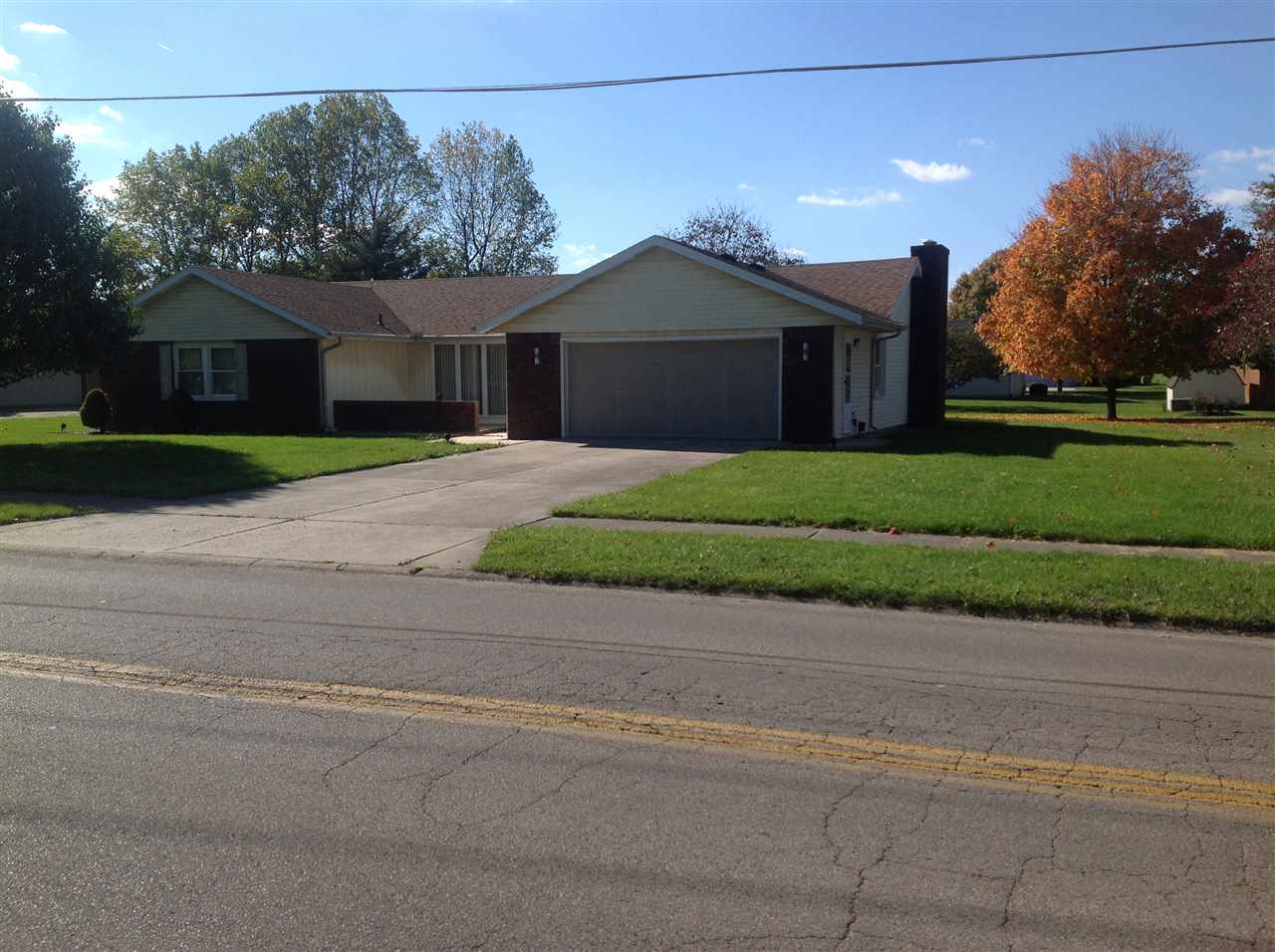 5205 North Moore Road Muncie, IN 47304 - Photo 2 of 17