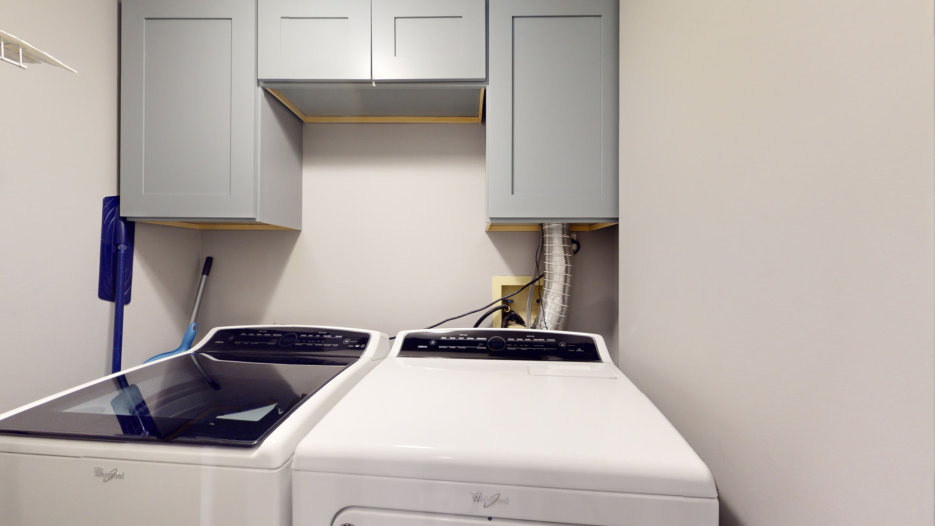 400 East Dundee Road, Unit 307 Buffalo Grove, IL 60089 - Photo 27 of 33 a close view of sink and cabinets