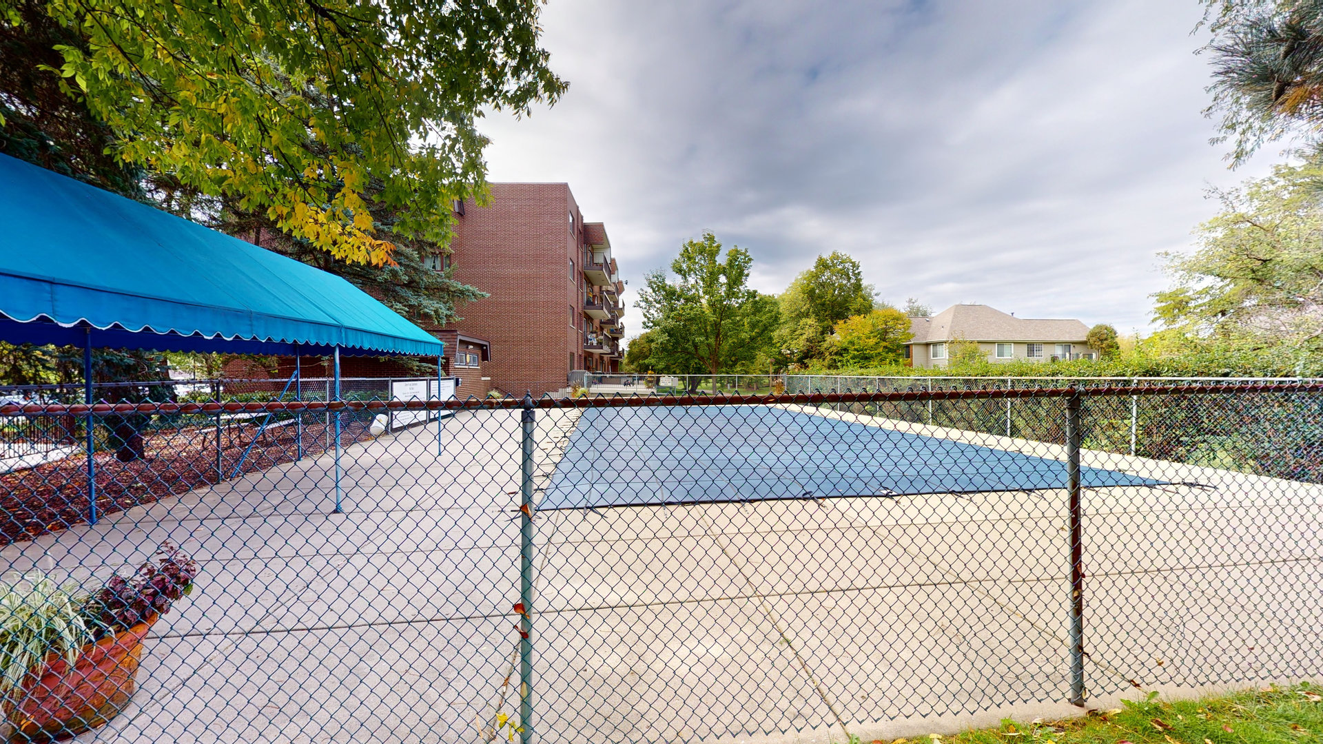 400 East Dundee Road, Unit 307 Buffalo Grove, IL 60089 - Photo 29 of 33 a view of street from balcony