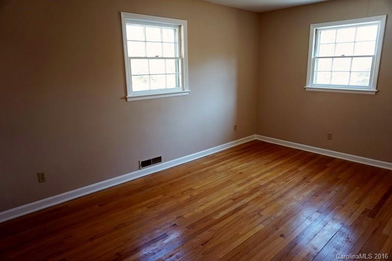 301 11th Street Northwest Conover, NC 28613 - Photo 18 of 24 Gallery Image 18