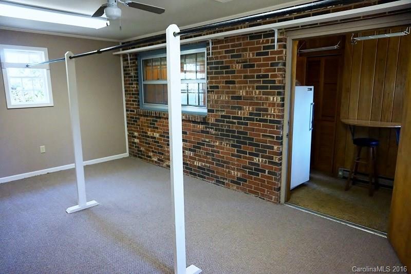 301 11th Street Northwest Conover, NC 28613 - Photo 23 of 24 Gallery Image 23
