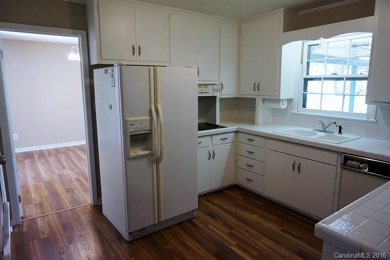 301 11th Street Northwest Conover, NC 28613 - Photo 9 of 24 Gallery Image 9