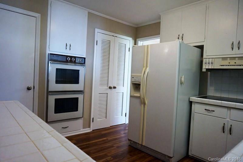 301 11th Street Northwest Conover, NC 28613 - Photo 10 of 24 Gallery Image 10