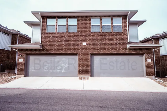 $1,725 | 605 West South Street, Unit BLDG12 #122, Leander, TX 78641