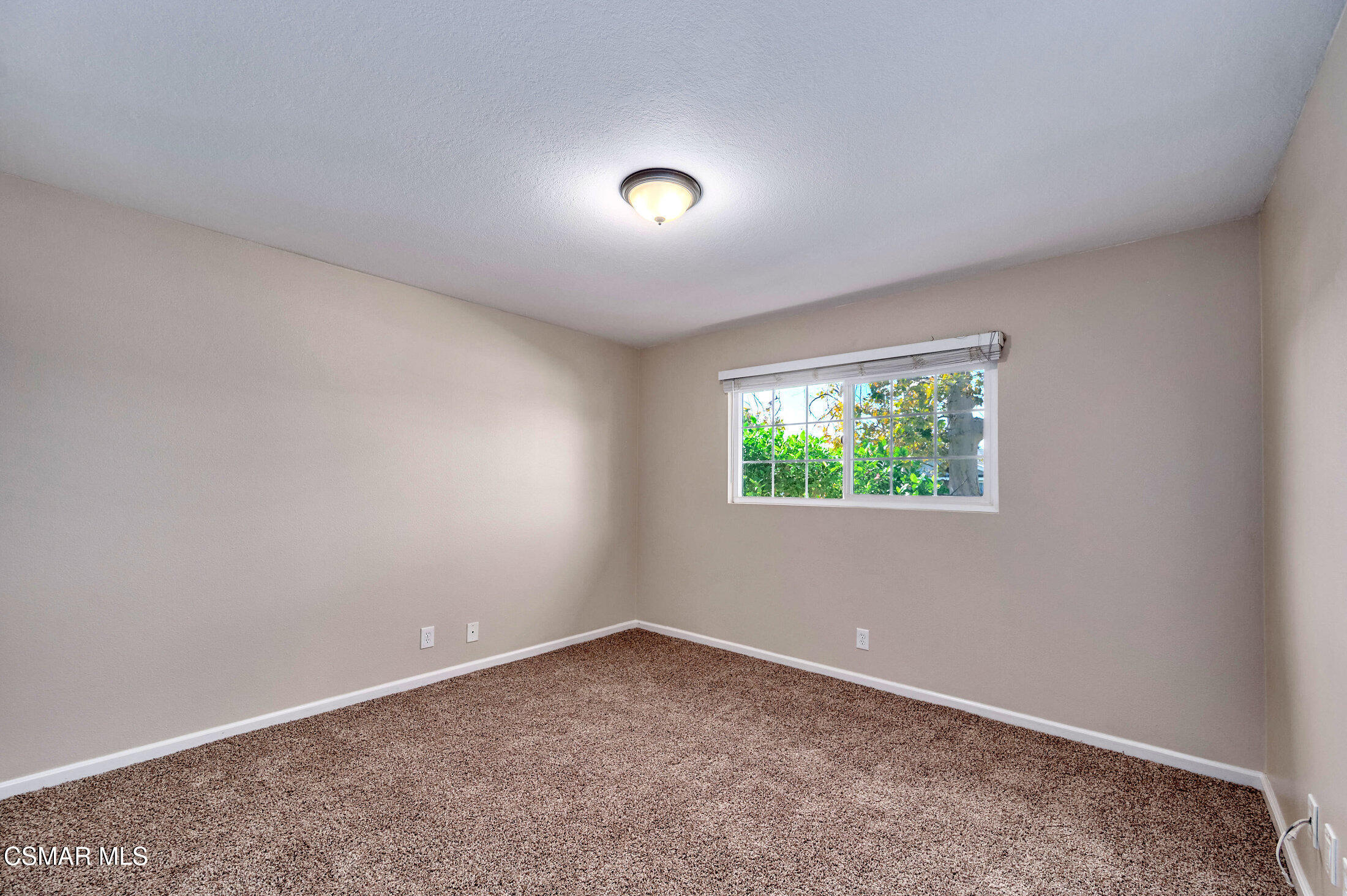 560 Randy Drive Newbury Park, CA 91320 - Photo 24 of 39 a view of an empty room with a window
