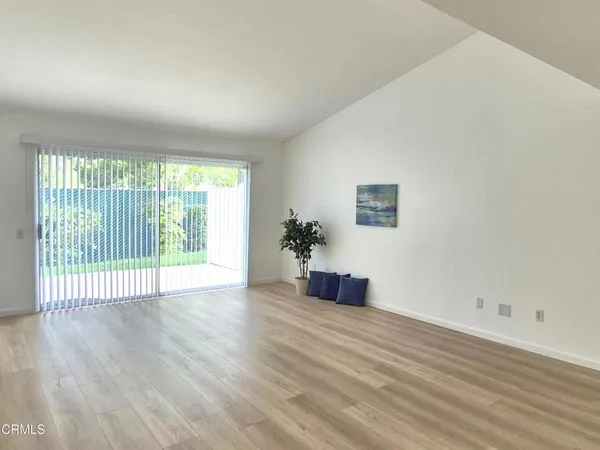 $530,000 | 3225 Village 3, Camarillo, CA 93012